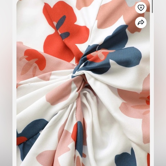 BloomChic Plus Size Floral Square Neck Twist Front Elastic Waist Blouse - Picture 4 of 5